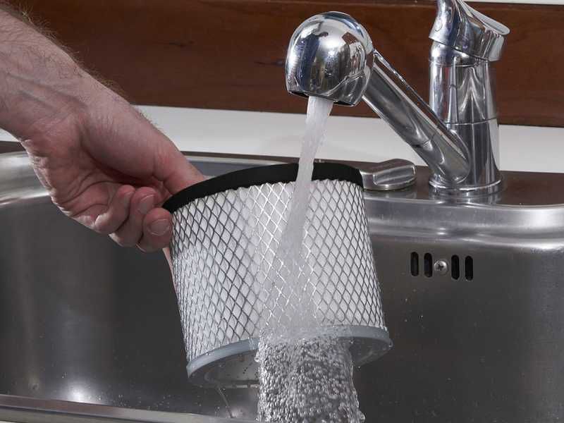 Aspiracenere elettrico (bidone) per ceneri fredde, stufe a legna/pellet, caminetti.